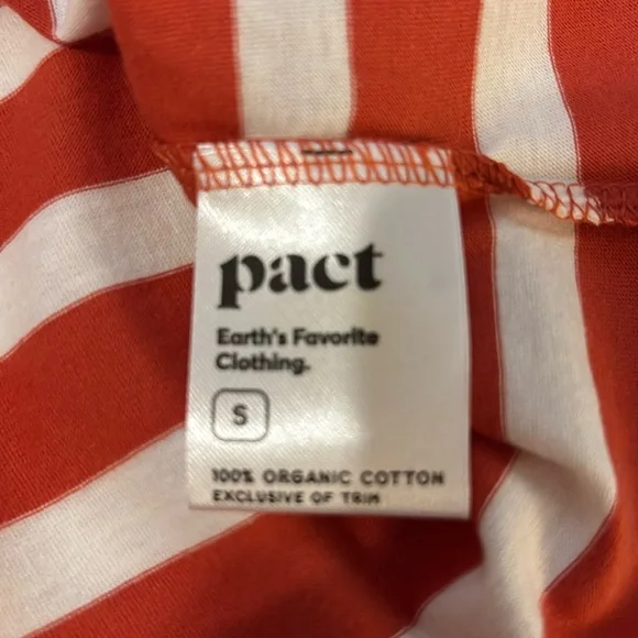 Pact Softspun V-Neck Tee in Palisade (Red-Orange & White Stripes). Size S. NWT - Picture 8 of 9